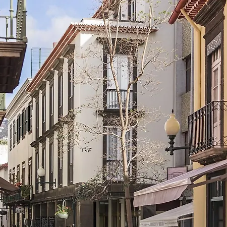 Downtown By An Island * Funchal (Madeira)